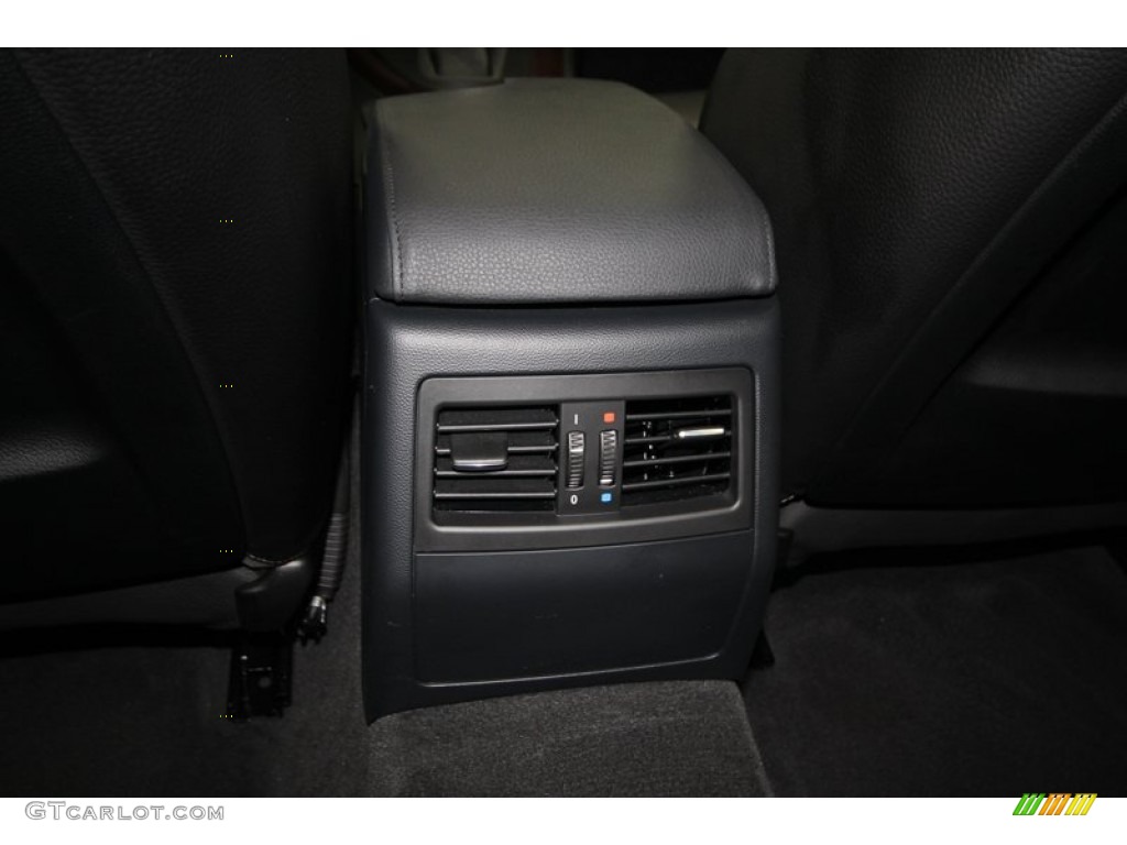 2011 3 Series 335i Sedan - Titanium Silver Metallic / Black photo #25