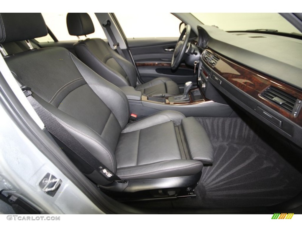 2011 3 Series 335i Sedan - Titanium Silver Metallic / Black photo #32