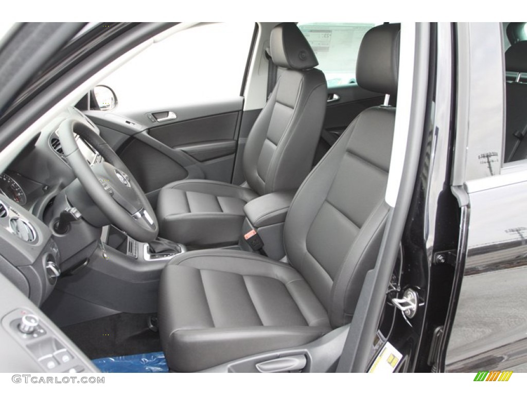 2013 Volkswagen Tiguan SE 4Motion Front Seat Photo #74120656