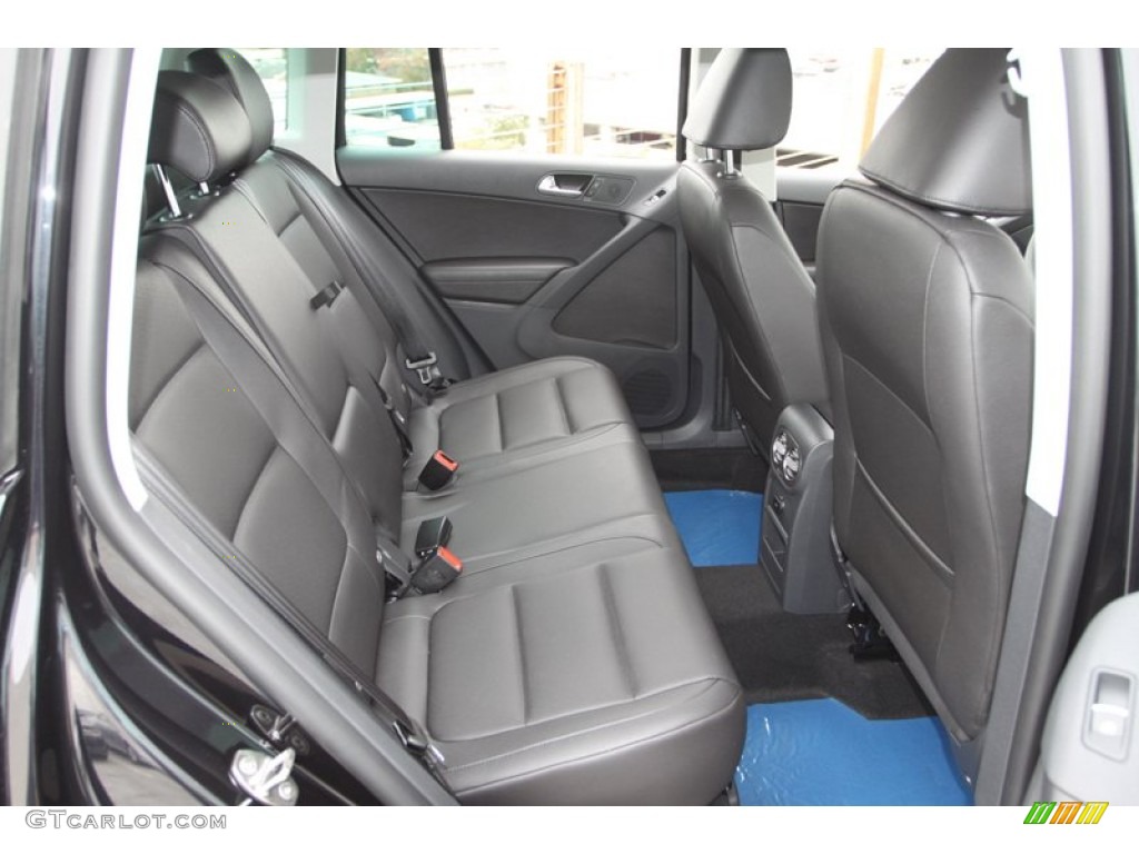 2013 Volkswagen Tiguan SE 4Motion Rear Seat Photo #74120907
