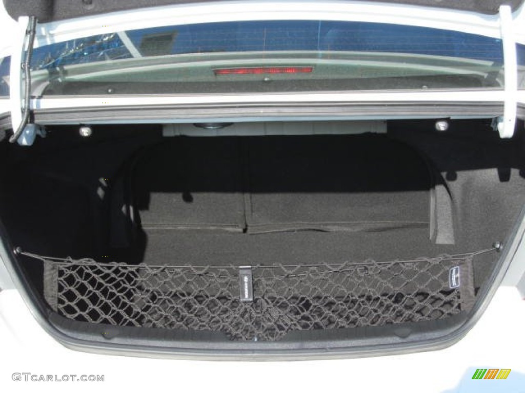 2011 Hyundai Sonata SE 2.0T Trunk Photos