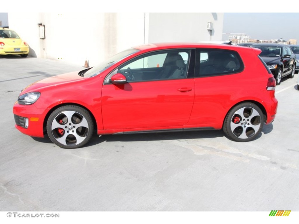 Tornado Red 2013 Volkswagen GTI 2 Door Exterior Photo #74121136