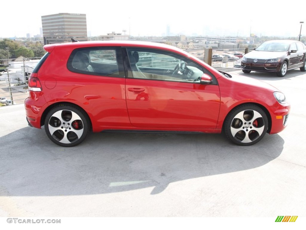 Tornado Red 2013 Volkswagen GTI 2 Door Exterior Photo #74121229