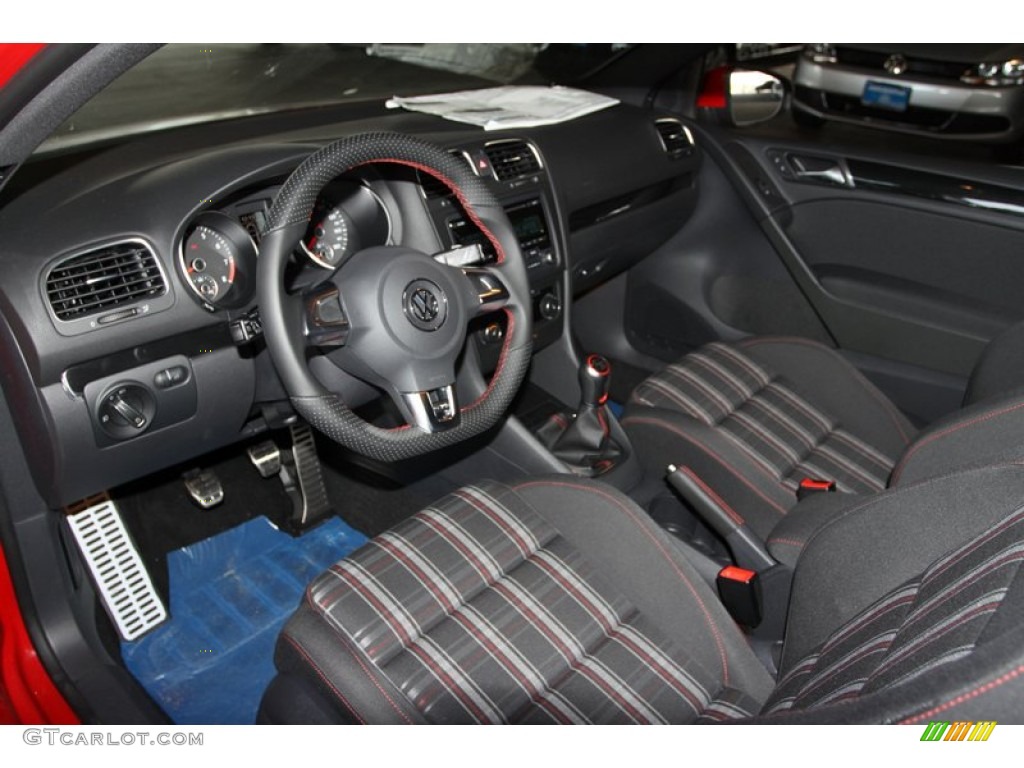 Interlagos Plaid Cloth Interior 2013 Volkswagen GTI 2 Door Photo #74121269