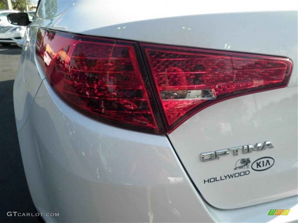 2012 Optima EX - Snow White Pearl / Gray photo #14