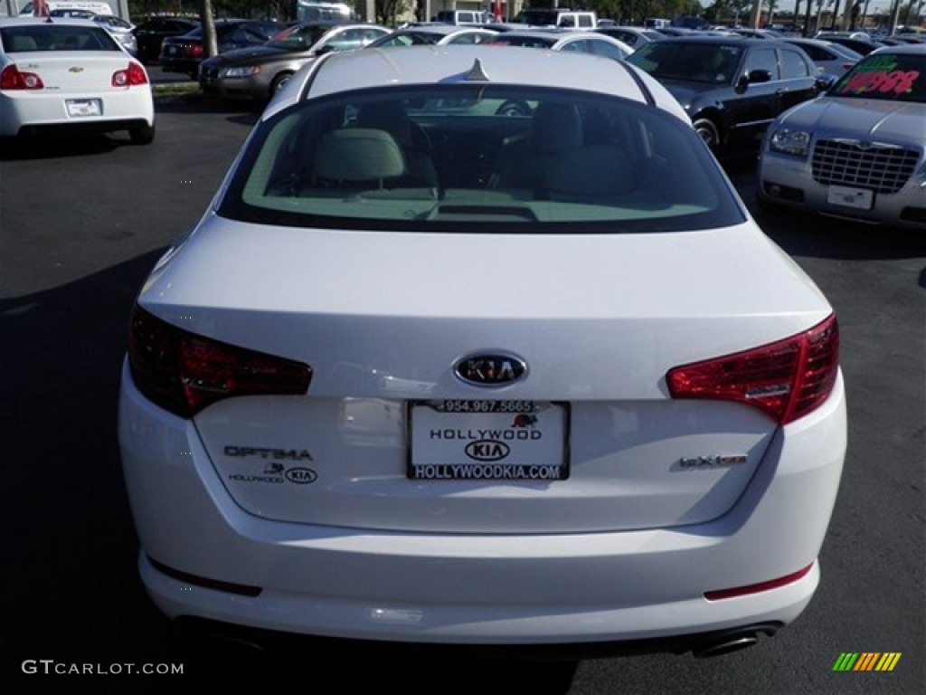 2012 Optima EX - Snow White Pearl / Gray photo #17