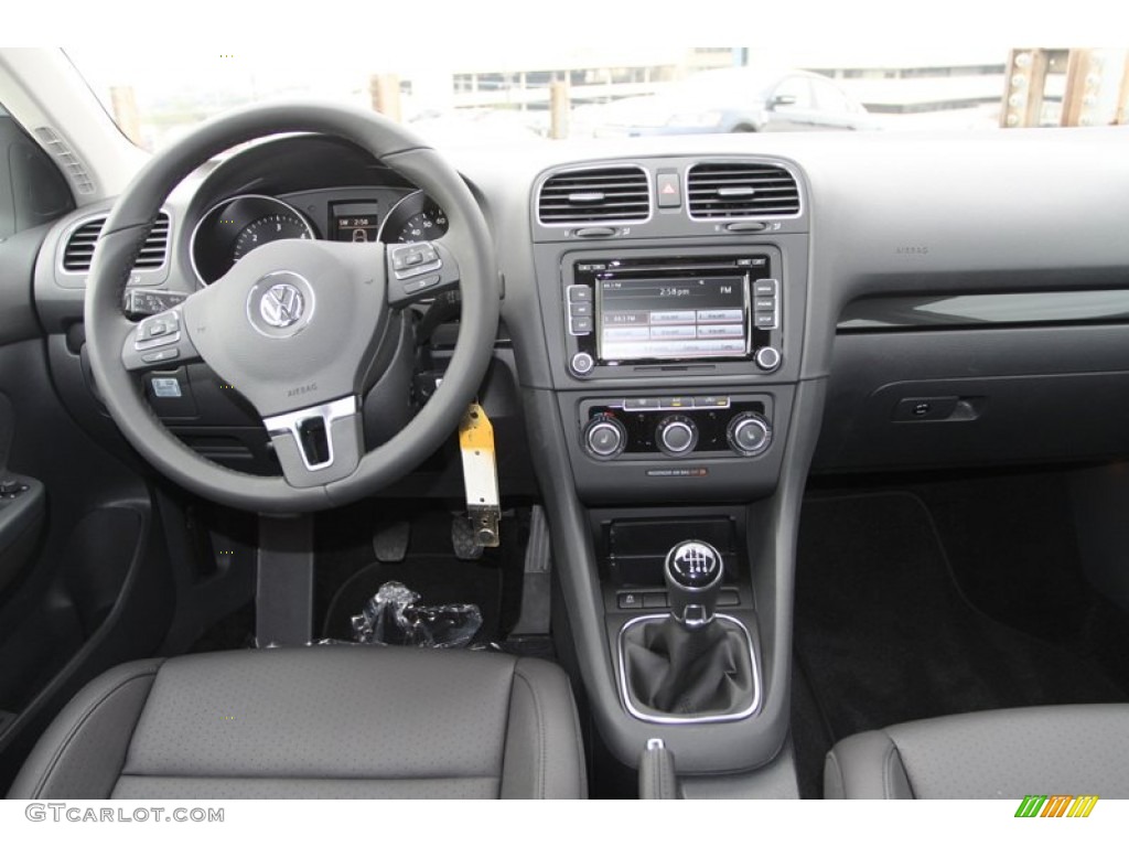 2013 Volkswagen Jetta TDI SportWagen Titan Black Dashboard Photo #74121892