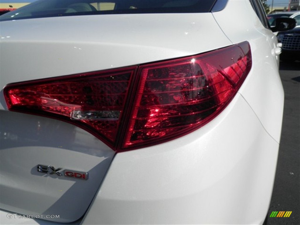 2012 Optima EX - Snow White Pearl / Gray photo #18