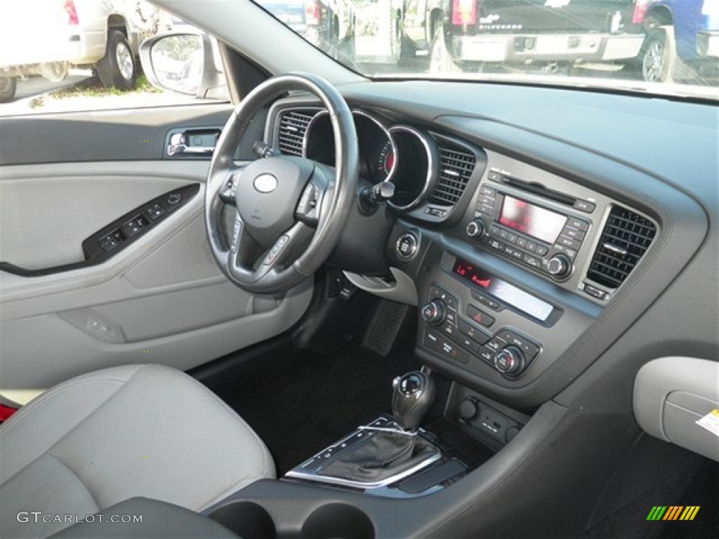 2012 Optima EX - Snow White Pearl / Gray photo #22