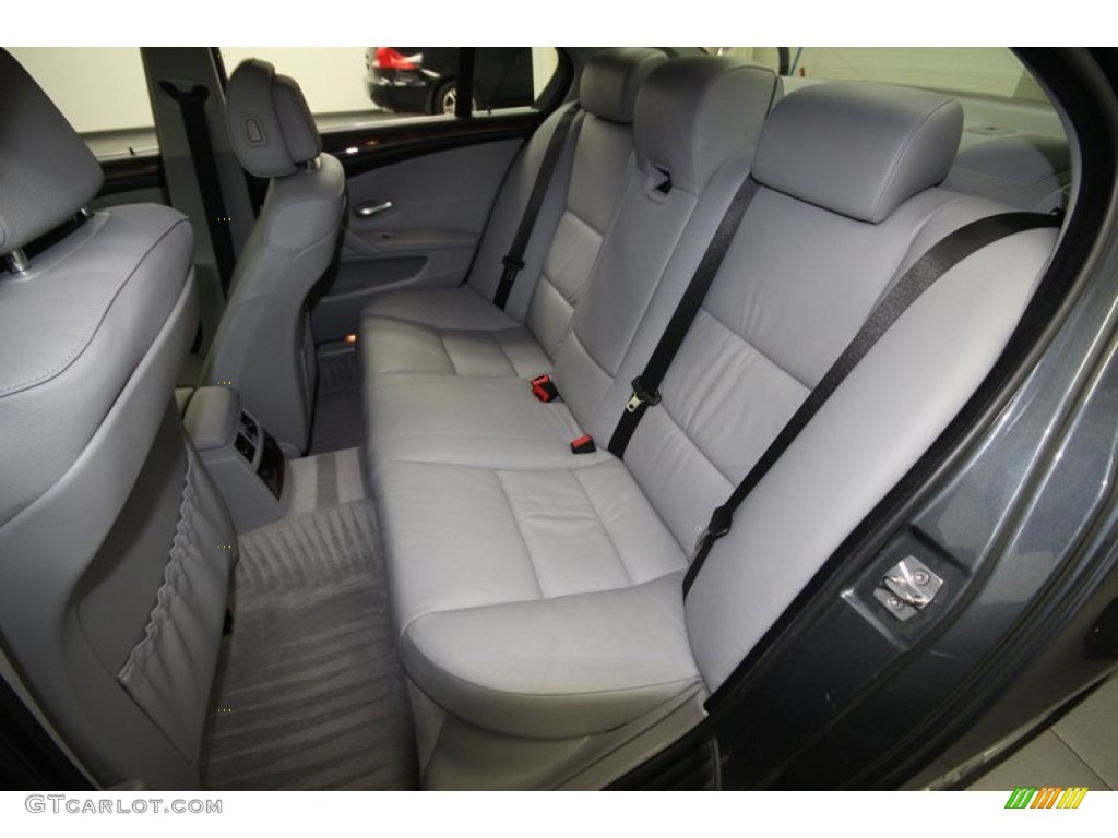 2010 BMW 5 Series 528i Sedan Rear Seat Photo #74125726