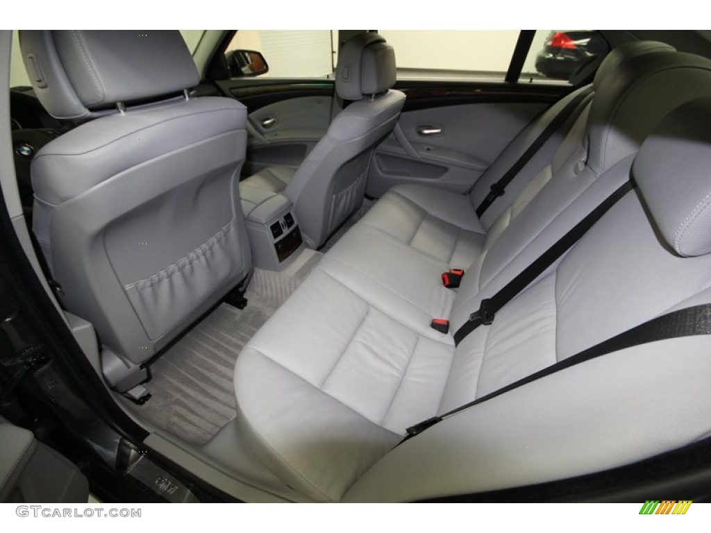 2010 BMW 5 Series 528i Sedan Rear Seat Photo #74126152