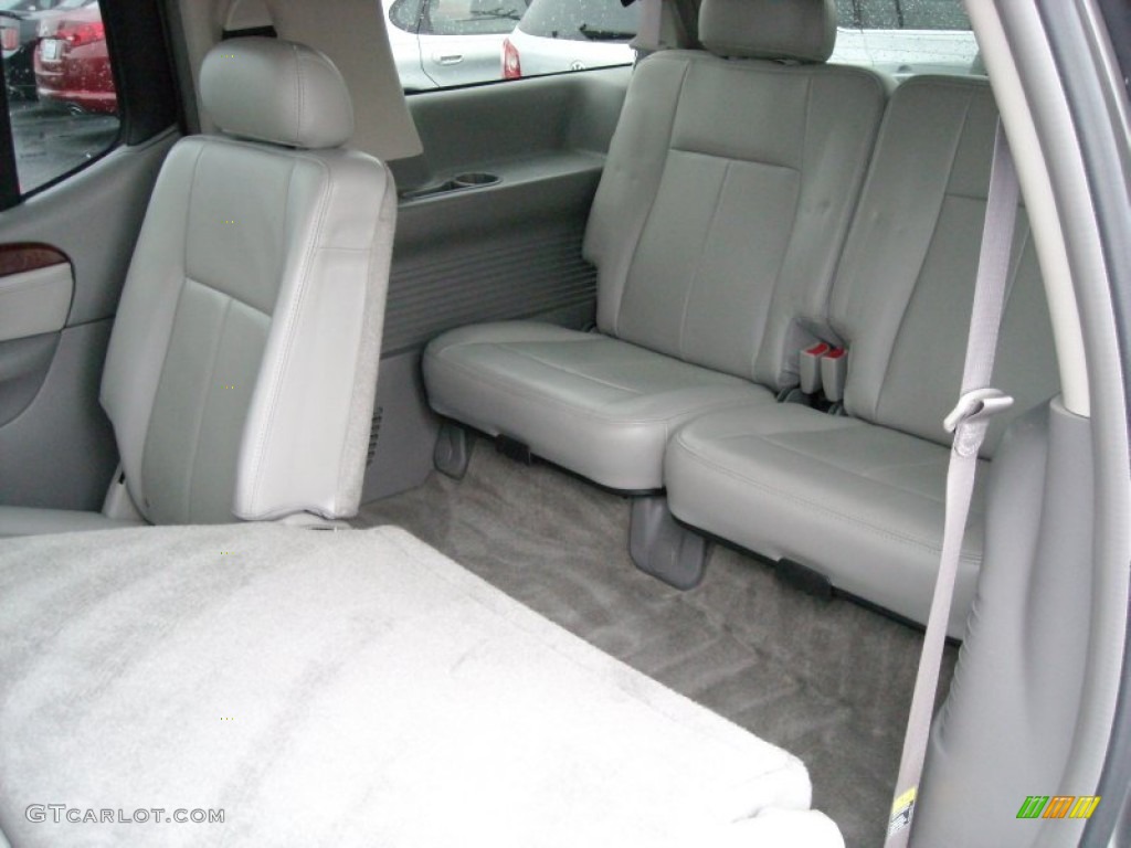 2006 GMC Envoy XL SLT 4x4 Rear Seat Photo #74127574