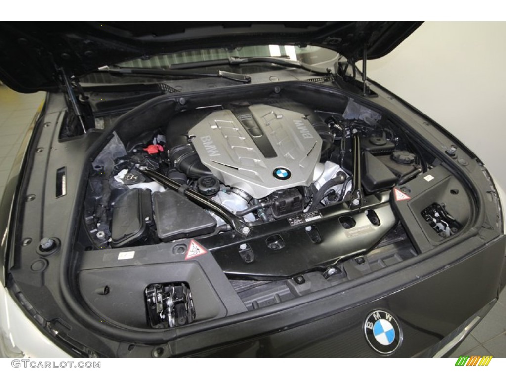 2010 BMW 5 Series 550i Gran Turismo 4.4 Liter Twin-Turbocharged DOHC 32-Valve VVT V8 Engine Photo #74127619