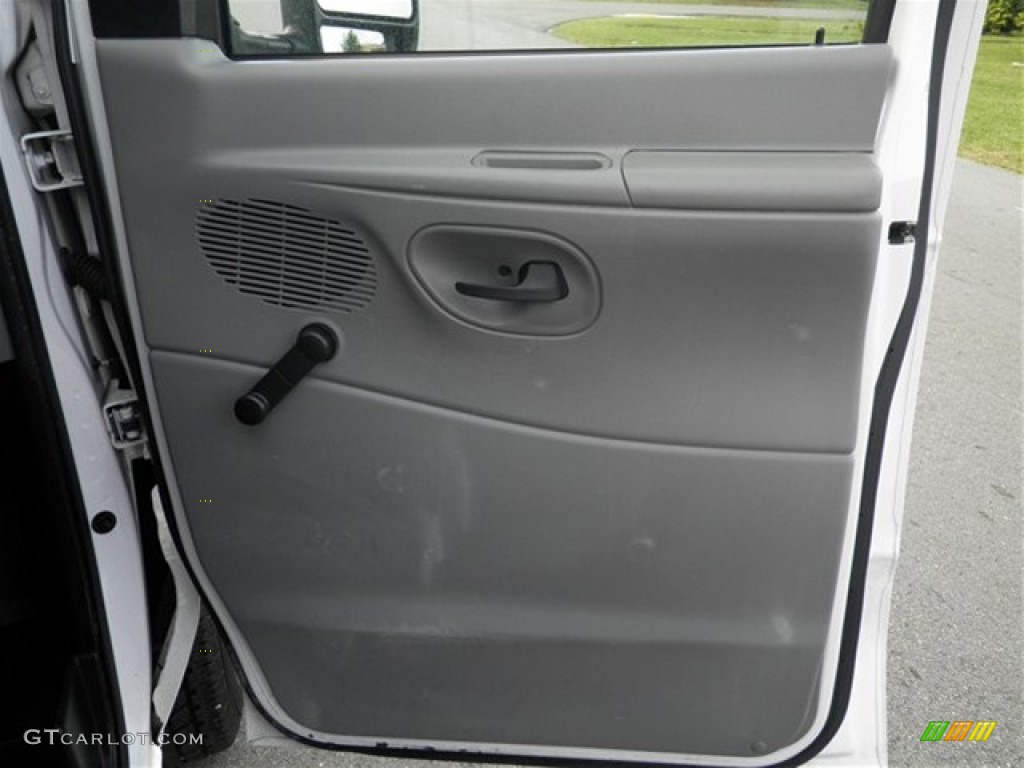 2008 Ford E Series Van E350 Super Duty Commericial Medium Flint Door Panel Photo #74127664