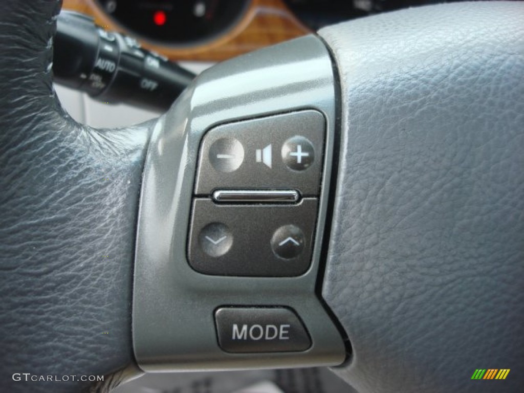 2005 Lexus ES 330 Controls Photo #74134524