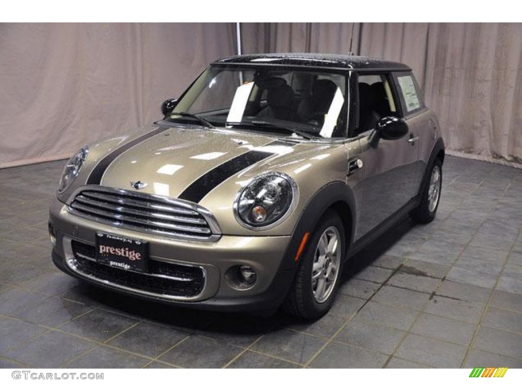 2013 Cooper Hardtop - Velvet Silver Metallic / Carbon Black photo #1