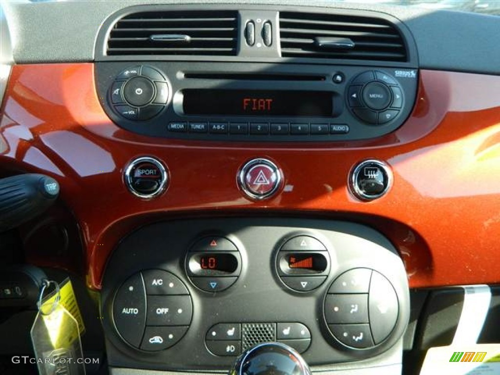 2013 Fiat 500 Sport Controls Photo #74139708
