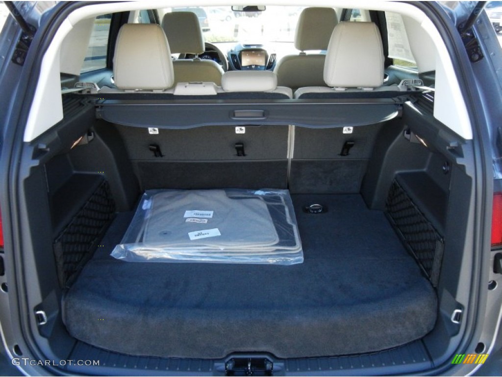 2013 Ford C-Max Hybrid SEL Trunk Photo #74140195