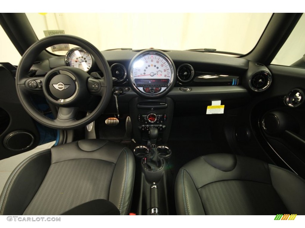 2013 Mini Cooper S Hardtop Bayswater Package Bayswater Punch Rocklike Anthracite Leather Dashboard Photo #74140267