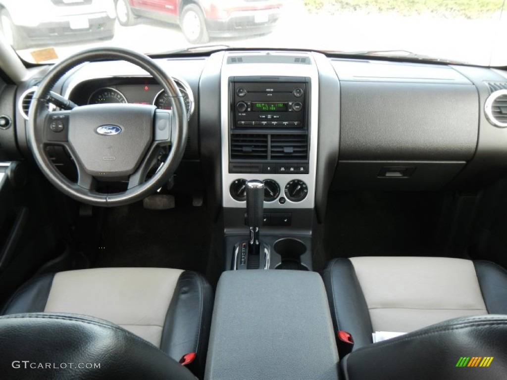 2007 Ford Explorer XLT Ironman Edition 4x4 Black/Stone Dashboard Photo #74140441