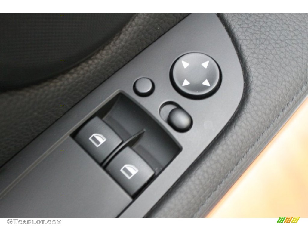 2007 BMW 3 Series 335i Coupe Controls Photo #74141170
