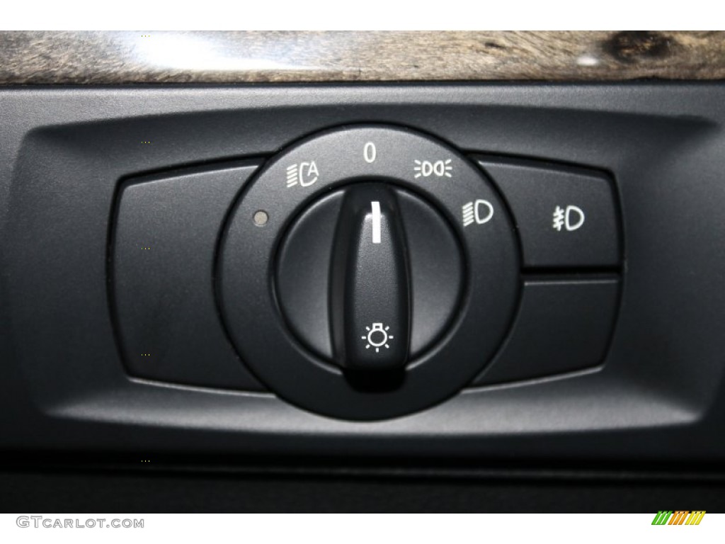 2007 BMW 3 Series 335i Coupe Controls Photo #74141194