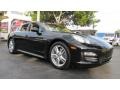 Amethyst Metallic - Panamera 4 Photo No. 2