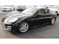 Amethyst Metallic - Panamera 4 Photo No. 5