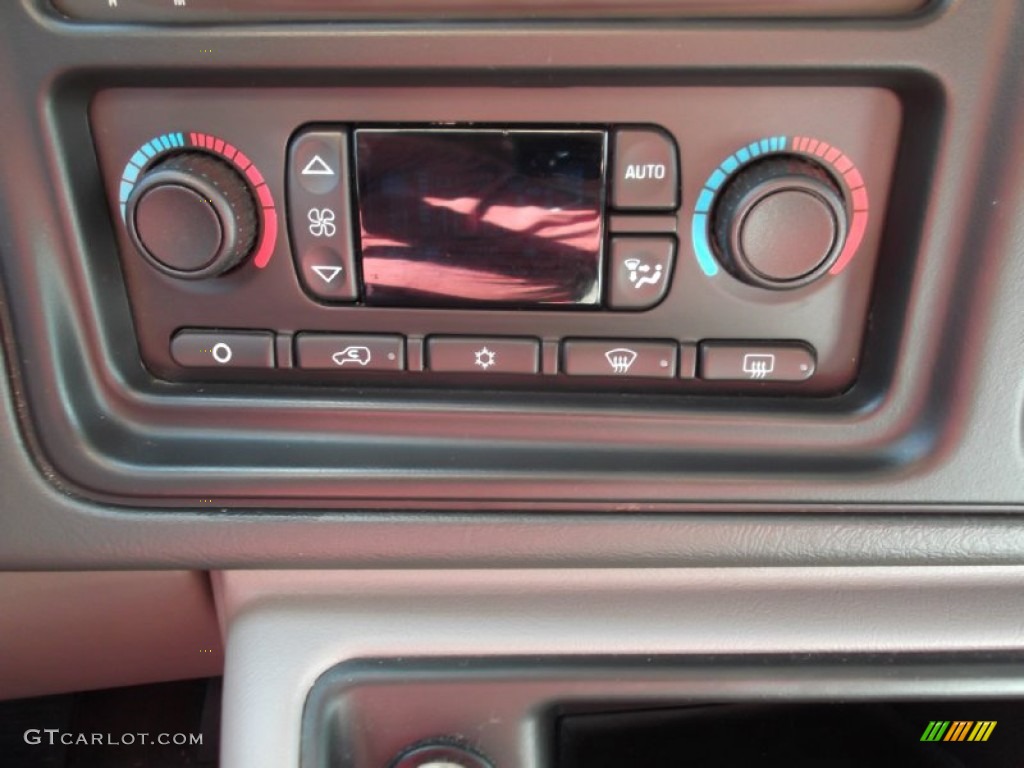 2006 GMC Yukon XL SLT Controls Photos