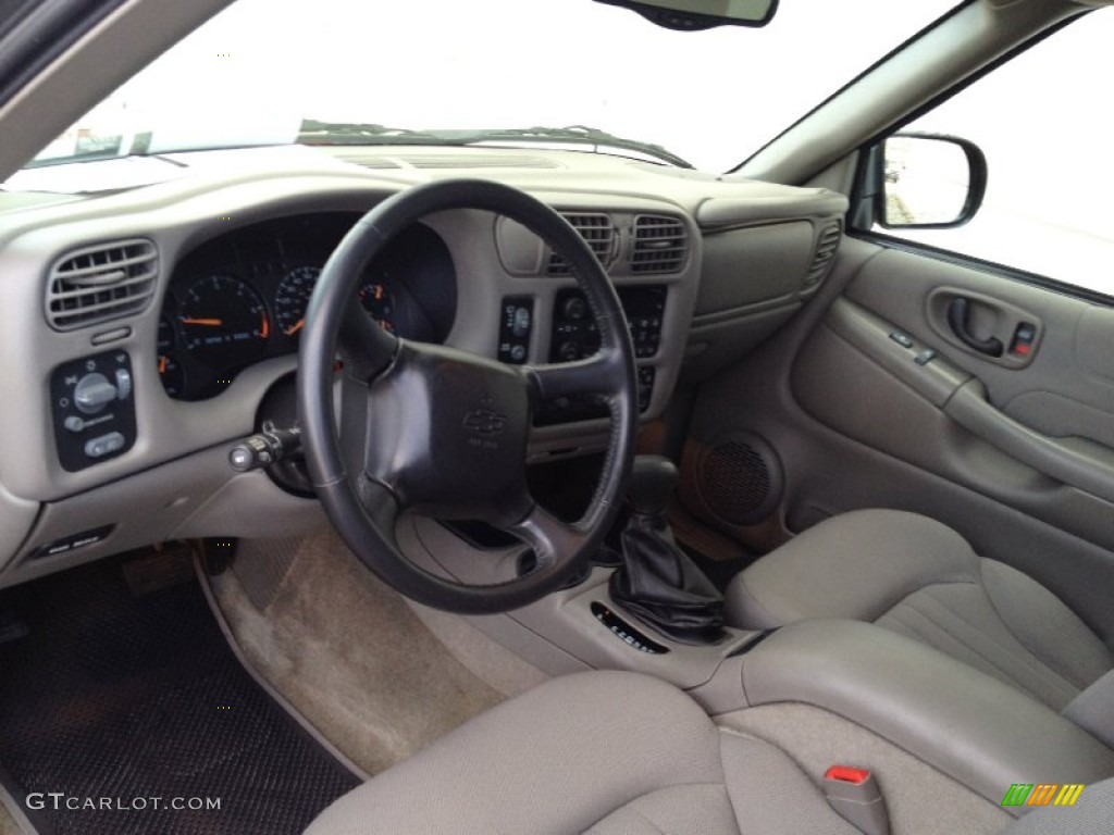 Taupe Interior 2004 Chevrolet Blazer Xtreme Photo #74145166