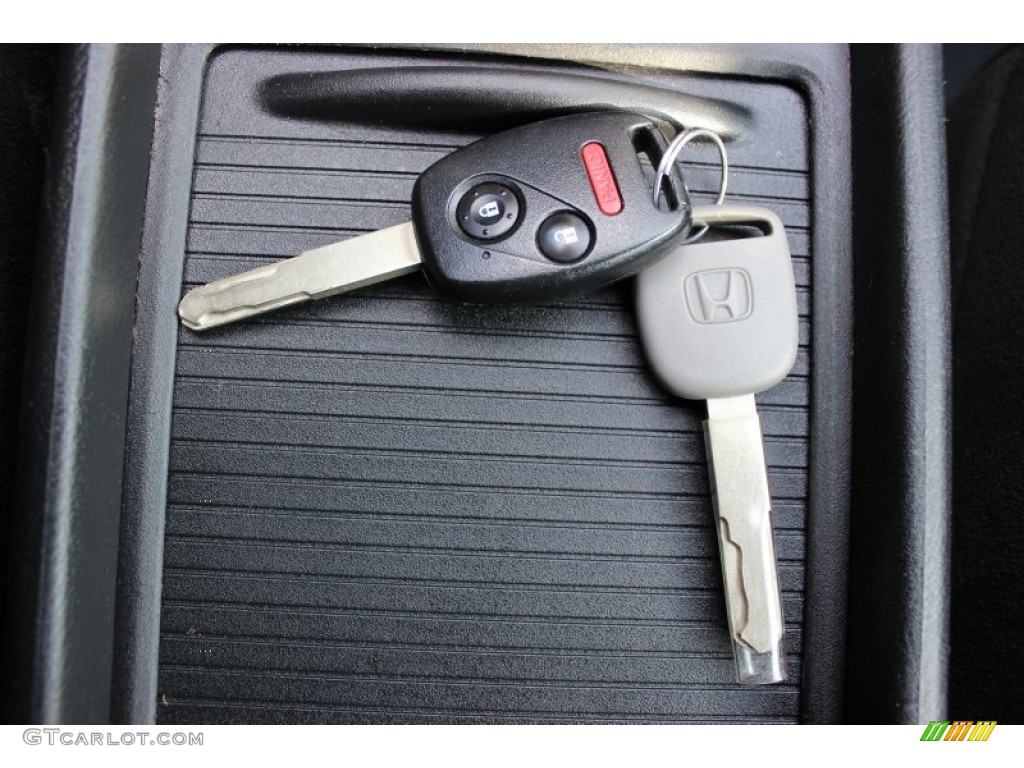 2011 Honda Civic LX-S Sedan Keys Photo #74146012