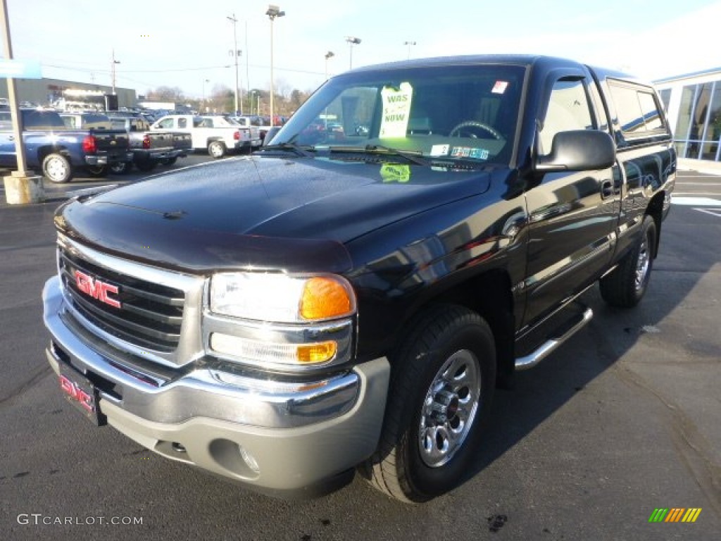 2005 Sierra 1500 Work Truck Regular Cab 4x4 - Onyx Black / Dark Pewter photo #7