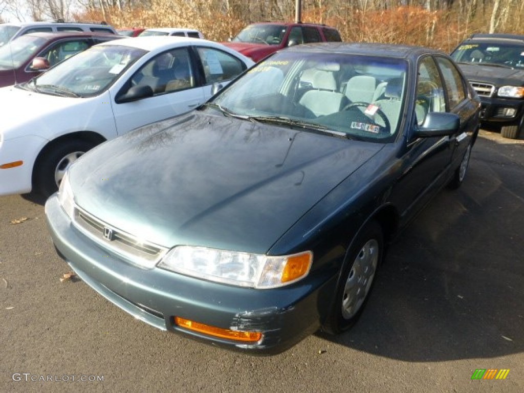 1996 Accord LX Sedan - Dark Eucalyptus Green Pearl Metallic / Gray photo #5