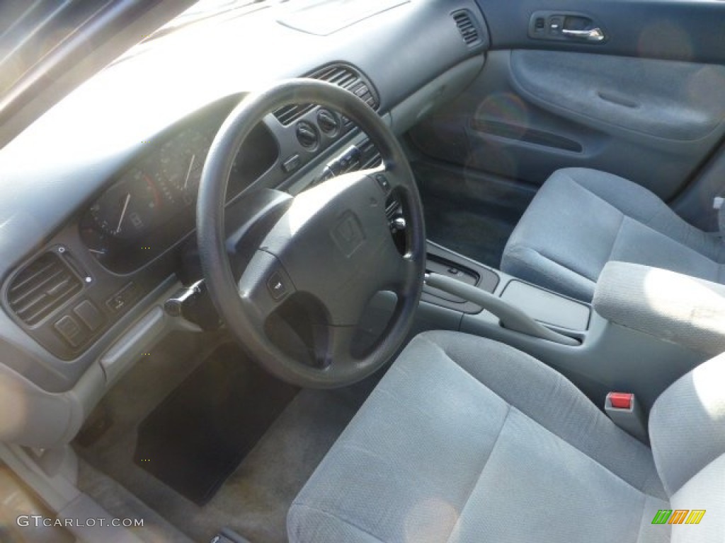 1996 Accord LX Sedan - Dark Eucalyptus Green Pearl Metallic / Gray photo #12