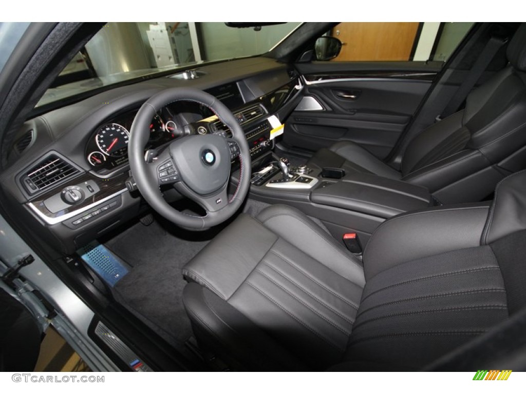 Black Interior 2013 BMW M5 Sedan Photo #74147391