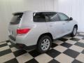 2013 Classic Silver Metallic Toyota Highlander   photo #17