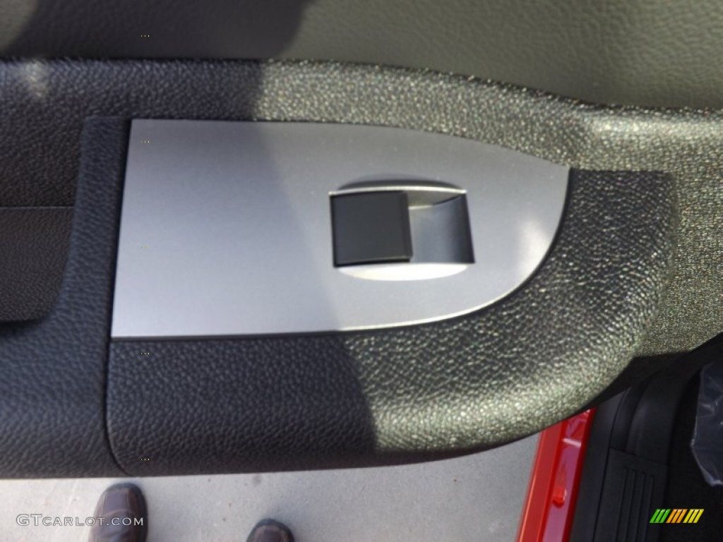 2013 Sierra 1500 SLE Crew Cab - Fire Red / Ebony photo #17