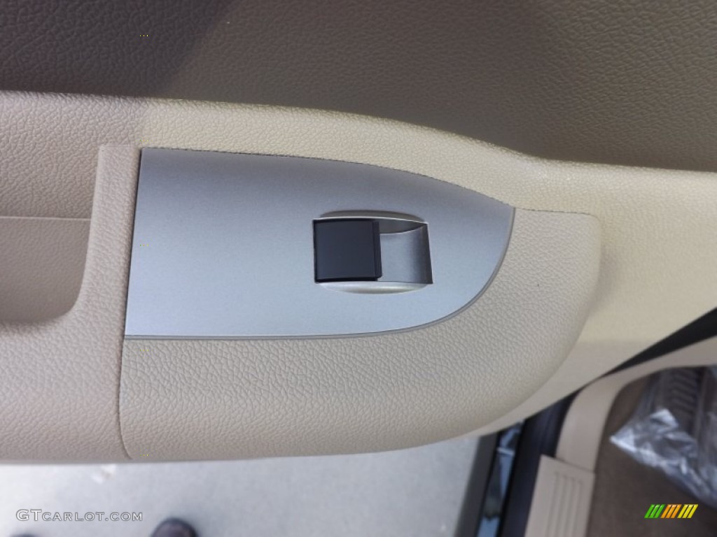 2013 Sierra 1500 SLE Crew Cab - Mineral Green Metallic / Very Dark Cashmere/Light Cashmere photo #17