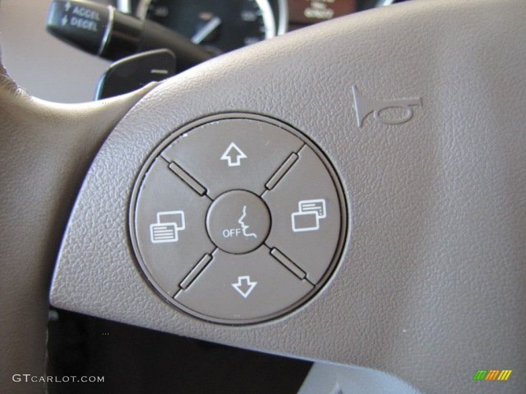 2010 Mercedes-Benz GL 450 4Matic Controls Photo #74152697