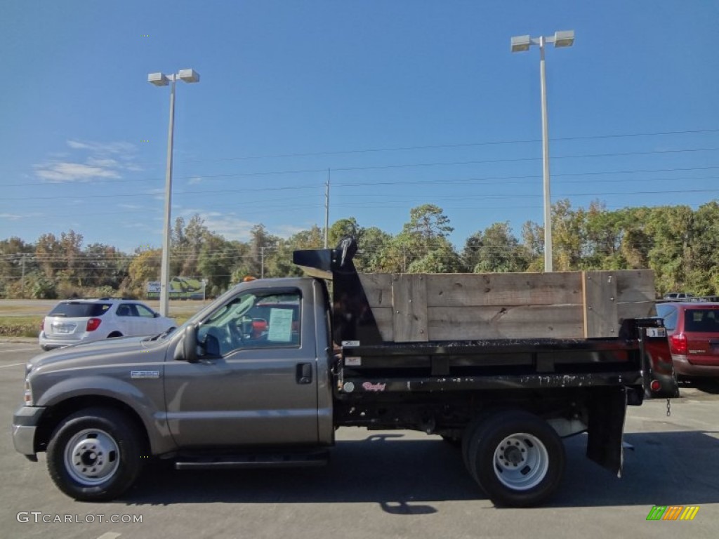 Dark Shadow Grey Metallic 2006 Ford F350 Super Duty XL Regular Cab 4x4 Dump Truck Exterior Photo #74153119