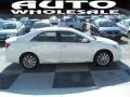 Super White - Camry XLE Photo No. 3