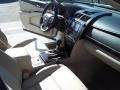 Super White - Camry XLE Photo No. 13