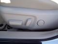 Super White - Camry XLE Photo No. 20