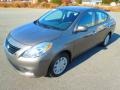 Titanium Metallic - Versa 1.6 SV Sedan Photo No. 2
