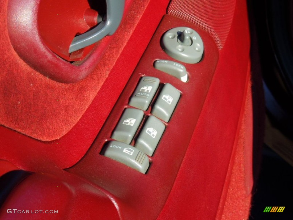 1997 Chevrolet Tahoe LS 4x4 Controls Photo #74155645