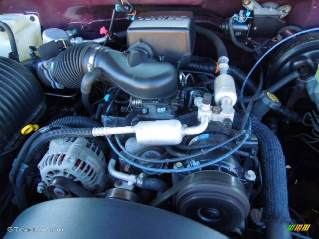 1997 Chevrolet Tahoe LS 4x4 5.7 Liter OHV 16-Valve V8 Engine Photo #74155696