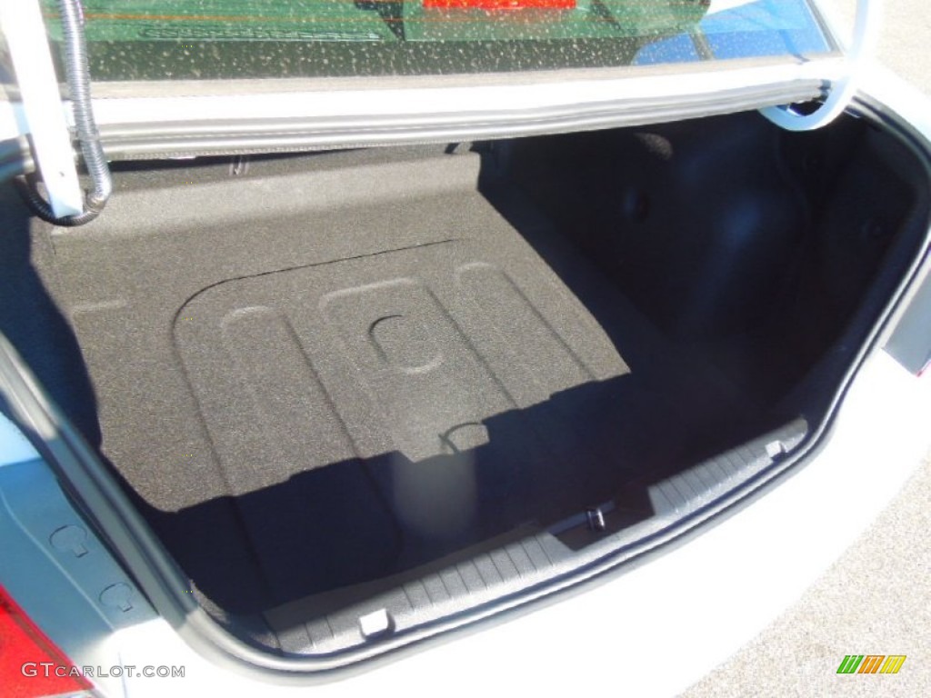 2013 Cruze ECO - Summit White / Jet Black/Medium Titanium photo #19