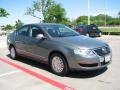 United Grey Metallic - Passat 2.0T Sedan Photo No. 3