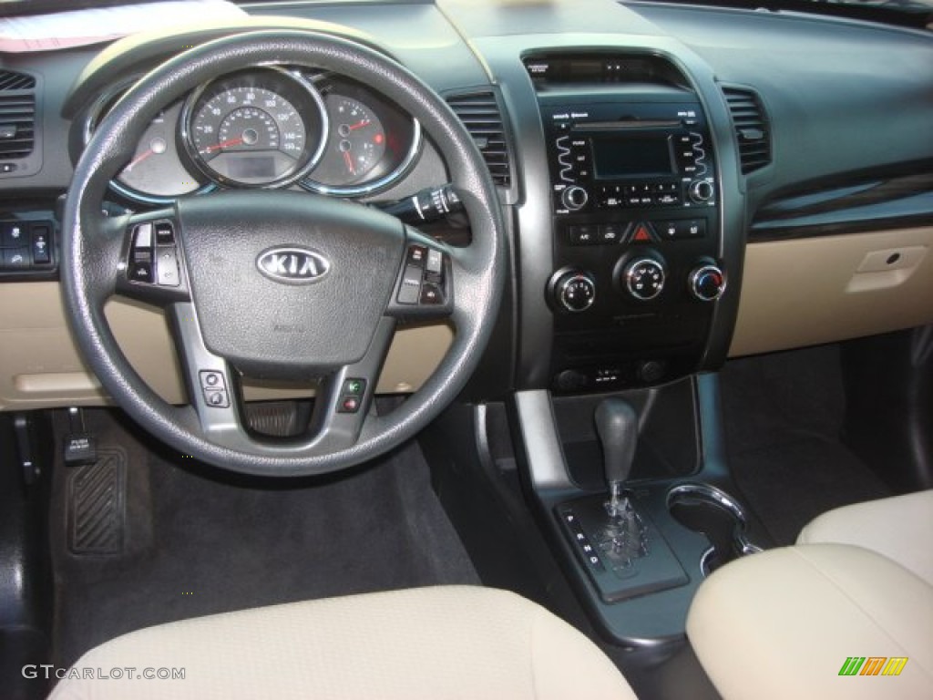 2011 Sorento LX V6 AWD - Tuscan Olive / Beige photo #12