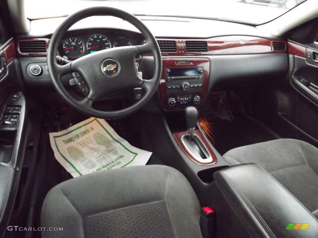 Ebony Black Interior 2008 Chevrolet Impala LT Photo #74161537